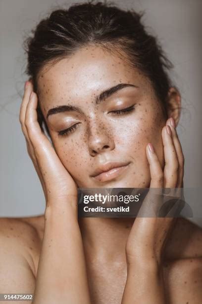 naturally beautiful women stock  high res pictures