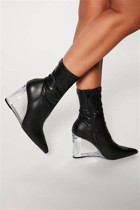 Making Heads Turn Booties - Black | Fashion Nova