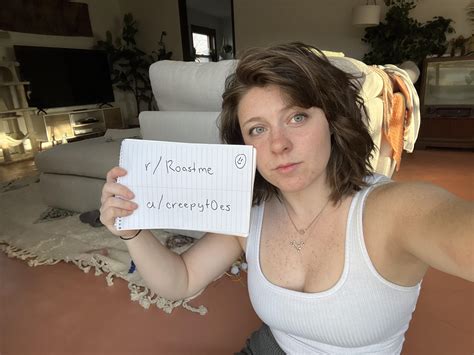 105 best u/creepyt0es images on Pholder | Freckled Girls, Selfie and