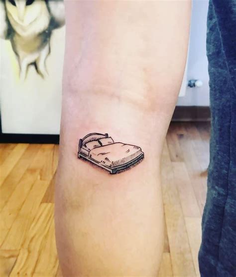 30 Unique Bed Tattoos You Can Copy | Style VP | Page 2