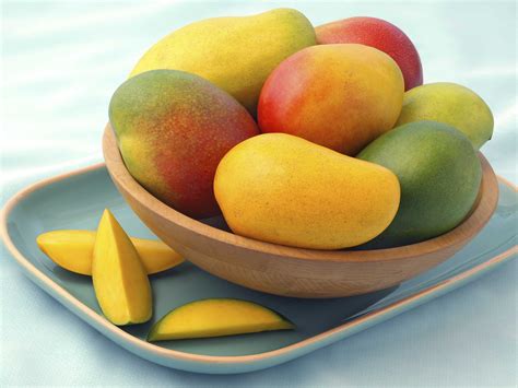 Fresh Fruits Online | 12 Reasons to Eat a Mango Every Day