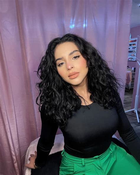 Aylen Mendoza C (@aylenmendozac) • Instagram photos and videos