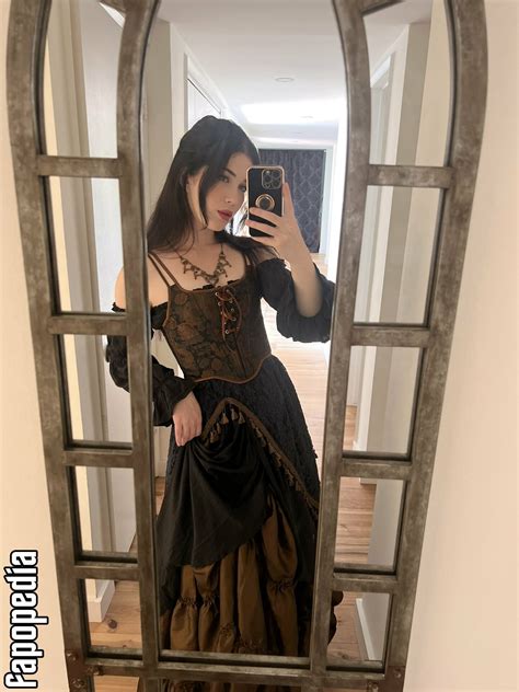 Evelyn Claire Nude OnlyFans Leaks - Photo #701552 - Fapopedia