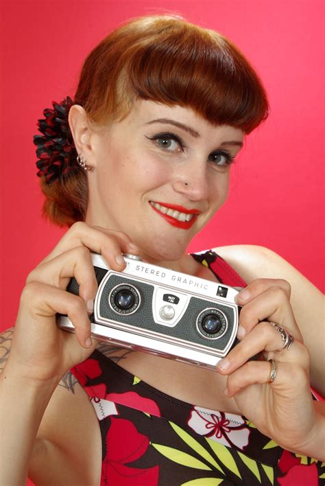 Miss Vixxen in colour - waist.it