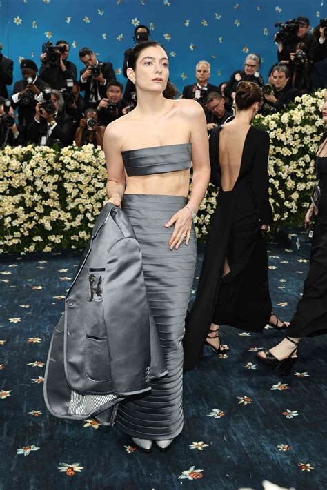 Lorde Wows in a Duct-Tape Bra and Corseted Skirt at the 2025 Met Gala