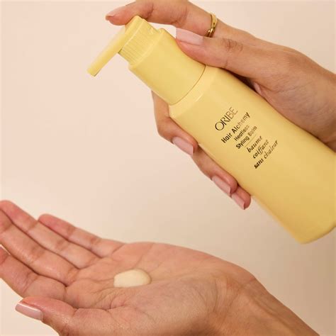 Heatless styling tools will soon revolutionize the wavy lob 25