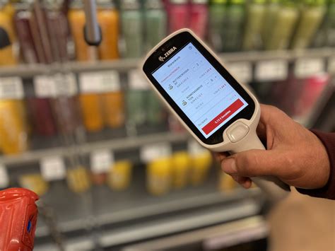 Nie wieder Schlange stehen? Rewe in Mahlsdorf hat „Scan & Go