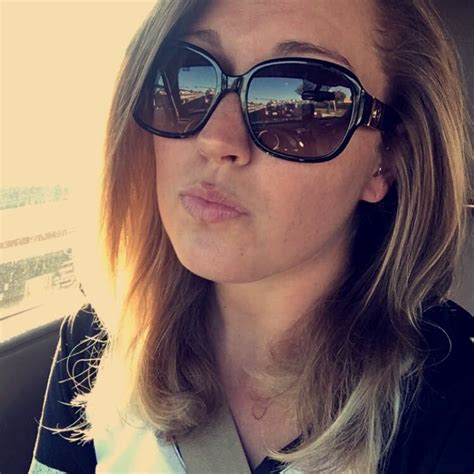 Tweets with replies by Elle (@ohh_elle) | Twitter