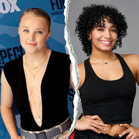 JoJo Siwa, Girlfriend Dakayla Wilson Break Up After 3 Months of Dating ...