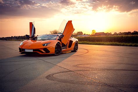 Orange Lamborghini Aventador 4k | Lamborghini aventador, Lamborghini ...