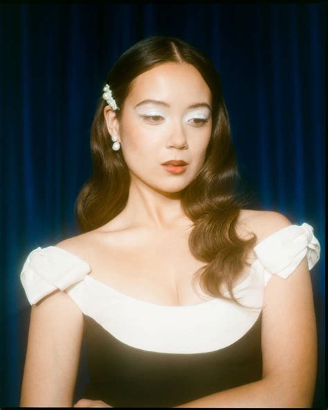 LAUFEY RELEASES BEWITCHED: THE GODDESS EDITION TODAY WITH NEW SINGLE