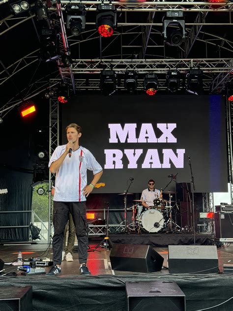 Max Ryan