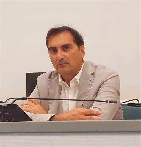 "Che fine hanno fatto le opere promesse?"