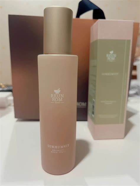 รีวิว Room Spray ฉีดห้องให้หอมฟุ้ง 💛 | แกลเลอรีที่โพสต์โดย meow | Lemon8