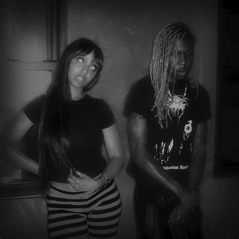 PinkPantheress + Destroy Lonely - 360 MAGAZINE - GREEN | DESIGN | POP