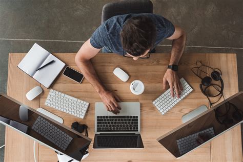 Should Small Businesses Invest in Managed System Providers? - CloudStep