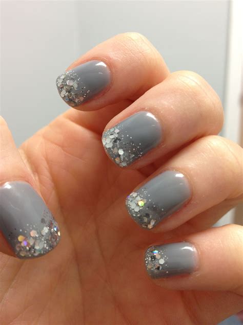 Gray nails, silver glitter