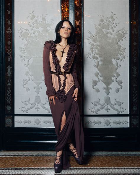 Jenna Ortega's Dark Romance: Unveiling Vivienne Westwood's Gothic