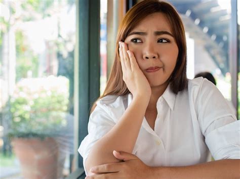Cheek Biting: Causes, Impact, and How to Stop
