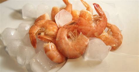 how to warm up frozen cooked shrimp