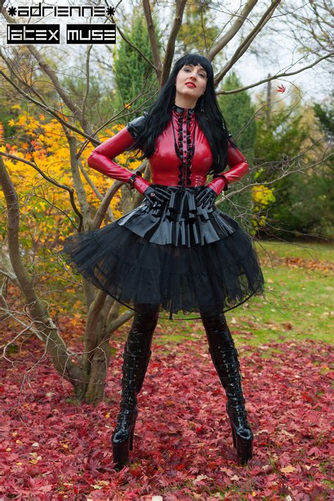 2017 – Autumn Doll | Latex Muse Adrienne