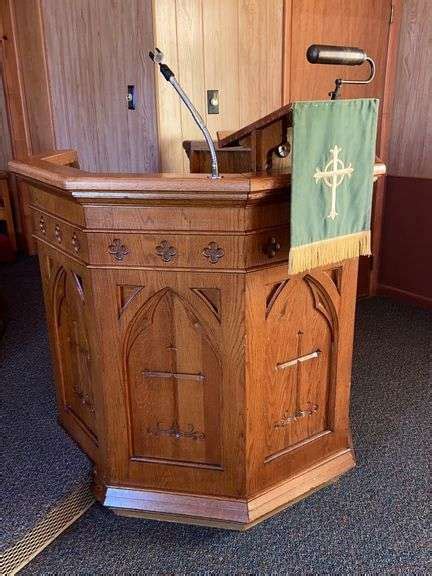 PULPIT, STAND, LIGHT AND MIROPHONE STAND - McLaughlin Auctioneers, LLC- mc-bid.com