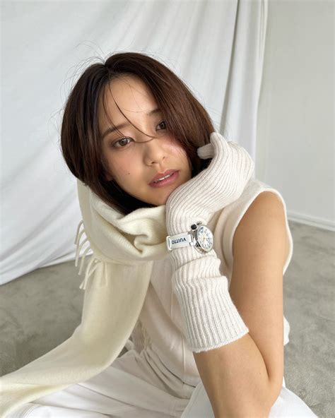 山崎 紘菜(Hirona Yamazaki) | ️ @classy_mag_insta 1月号本日発売です⛄️ 敏腕マネージャーさんが