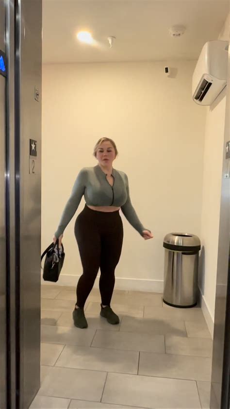 Vanessa Means (@vanemeans2) • Instagram photos and videos