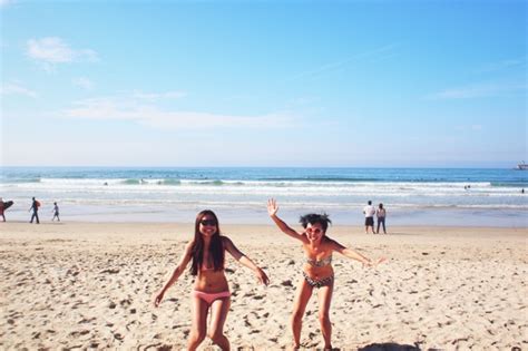 Porto: Surfing at Matosinhos Beach | SMALLCRAZY