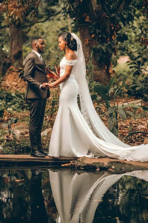 weeding picture · Free Stock Photo