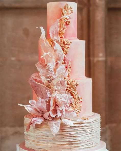 classy wedding cake 5