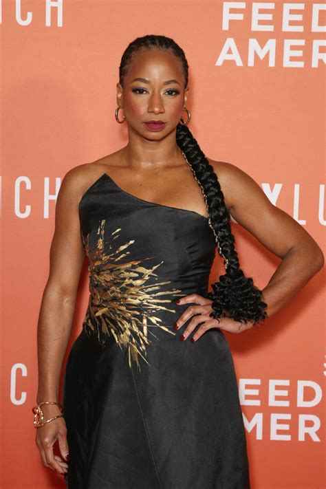 MONIQUE COLEMAN at BoxLunch Gala Honoring Feeding America in Los