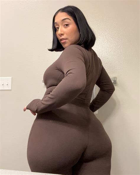 Eileen ♡ (@eileeenviz) • Threads, Say more