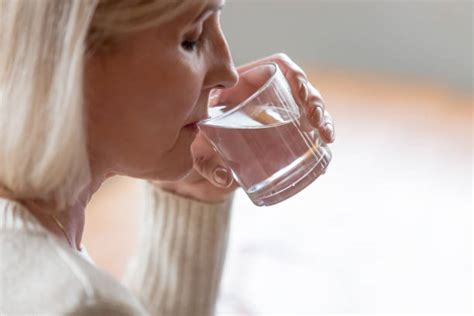 Thirsty Women Pictures Stock Photos, Pictures & Royalty-Free Images ...