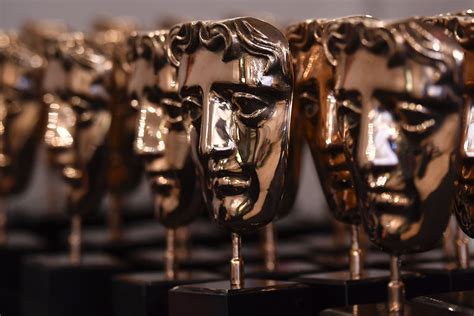 heard  baftas   ryan gosling broke  million hearts