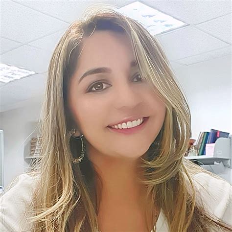 Adriana Rios – Medium