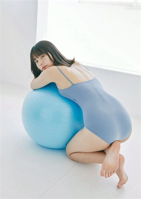 Hina Kikuchi 菊地姫奈, BUBKAデジタル写真集 「青春シンドローム【完全版】」 Set.01