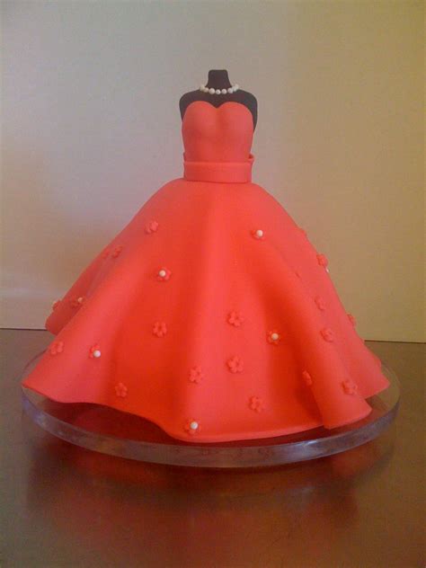 dress cake