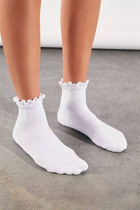 Movement Classic Ruffle Socks | Free People