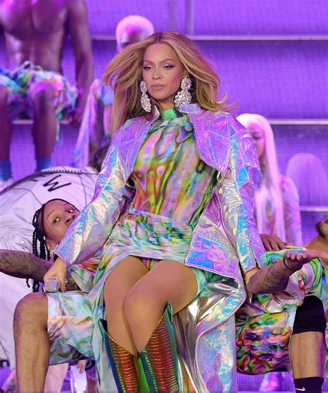 Beyonce News: Economic Impact of World Tour & Hip-Hop Artists