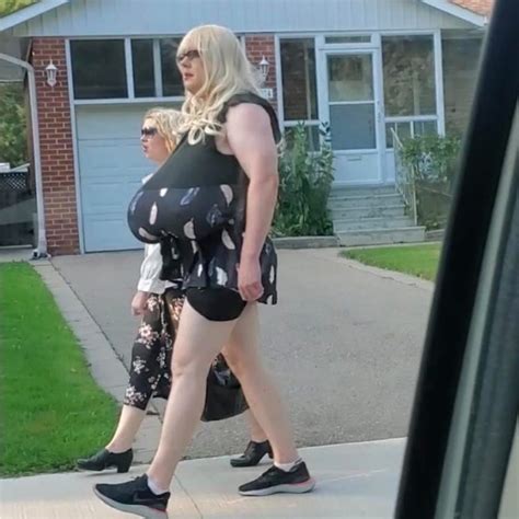 Teacher Kayla Lemieux seen in new pic with Z-cup fake boobs