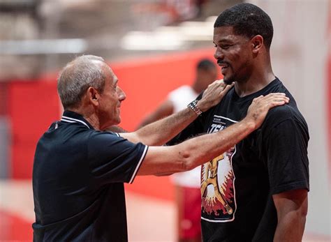 E' Olimpia Milano la squadra più "vecchia" di EuroLeague. L'Alba la più ...