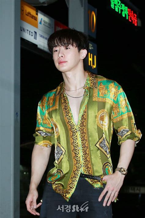 Pin em Monsta X