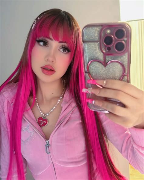 PiNKII (Natalia) (@itspinkii) • Instagram photos and videos