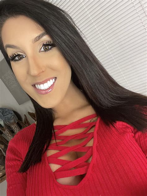 TW Pornstars - Paige Bauer 💦💓. Twitter. What do you love most about