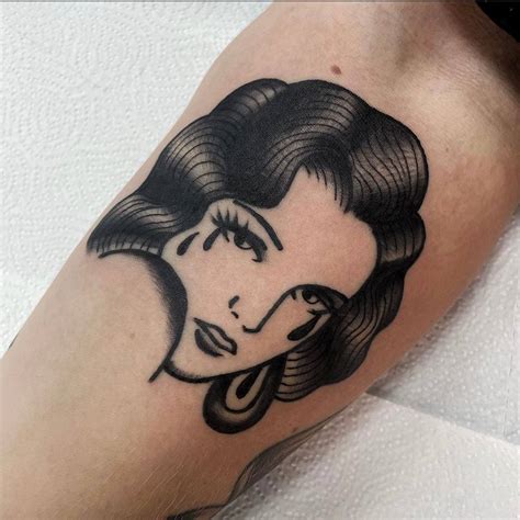 Liten Tatovering Håndledd Pris