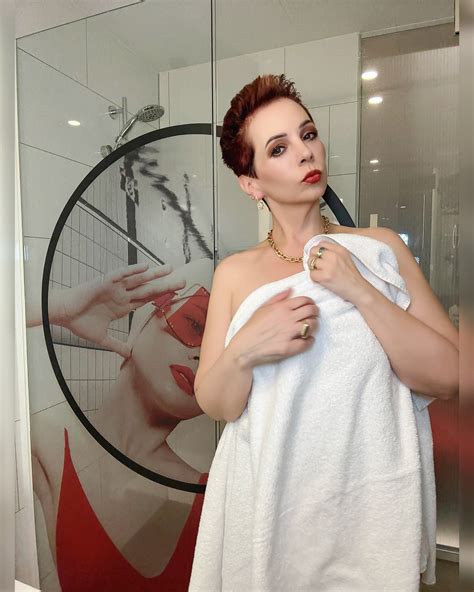 RubyLynne (@iamrubylynne) • Instagram photos and videos