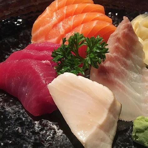 Your Guide to Sushi Fish: From the Familiar to the Frightening