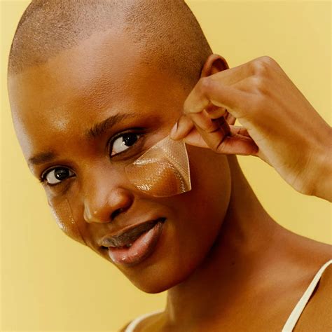 COSRX Advanced Snail Hydrogel Eye Patch - 60 Patches | Buy Online