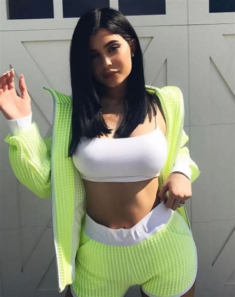 Kylie Jenner flaunts TINY waist and impossible curves in racy